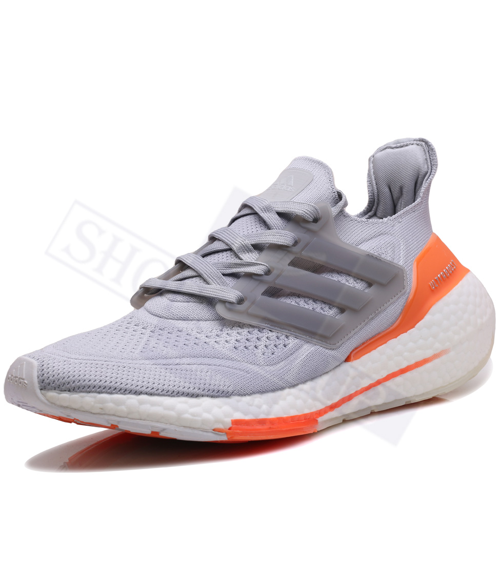 Ultra boost grey cheap carbon & active orange